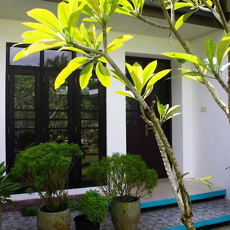 Uralsurf House Hotel เวลิกามา ภายนอก รูปภาพ