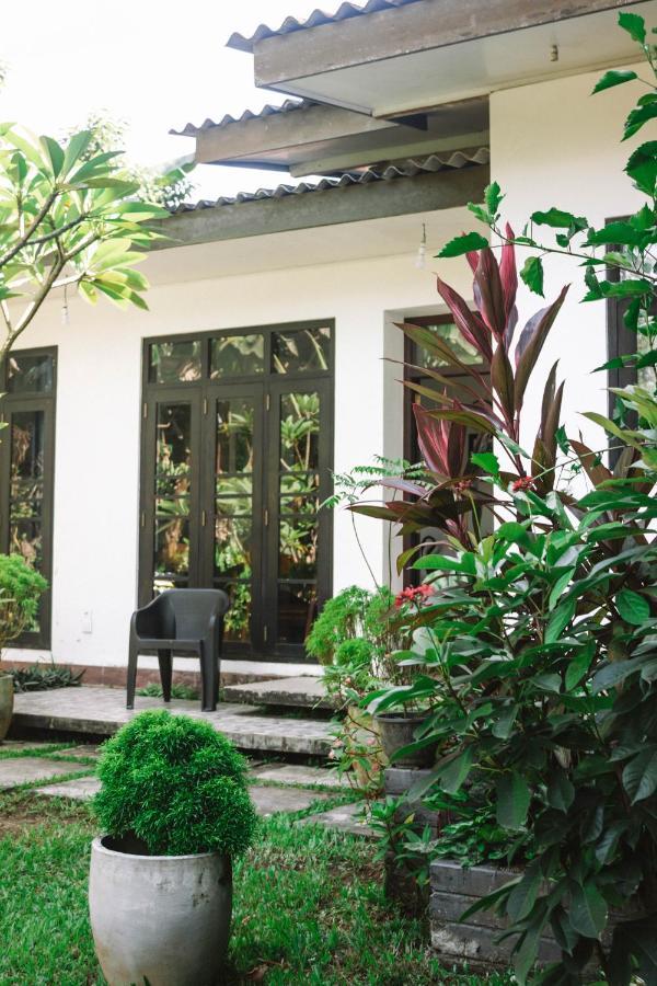 Uralsurf House Hotel เวลิกามา ภายนอก รูปภาพ