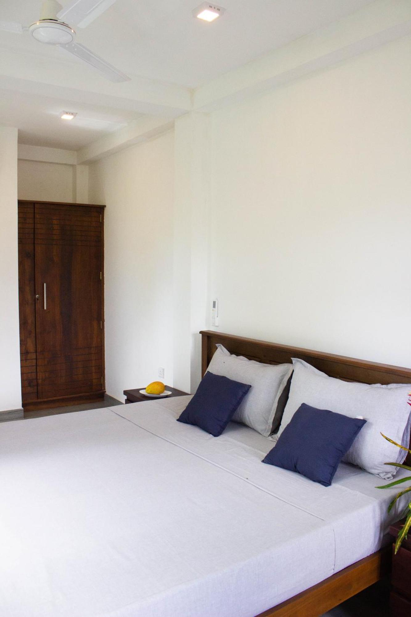 Uralsurf House Hotel เวลิกามา ภายนอก รูปภาพ