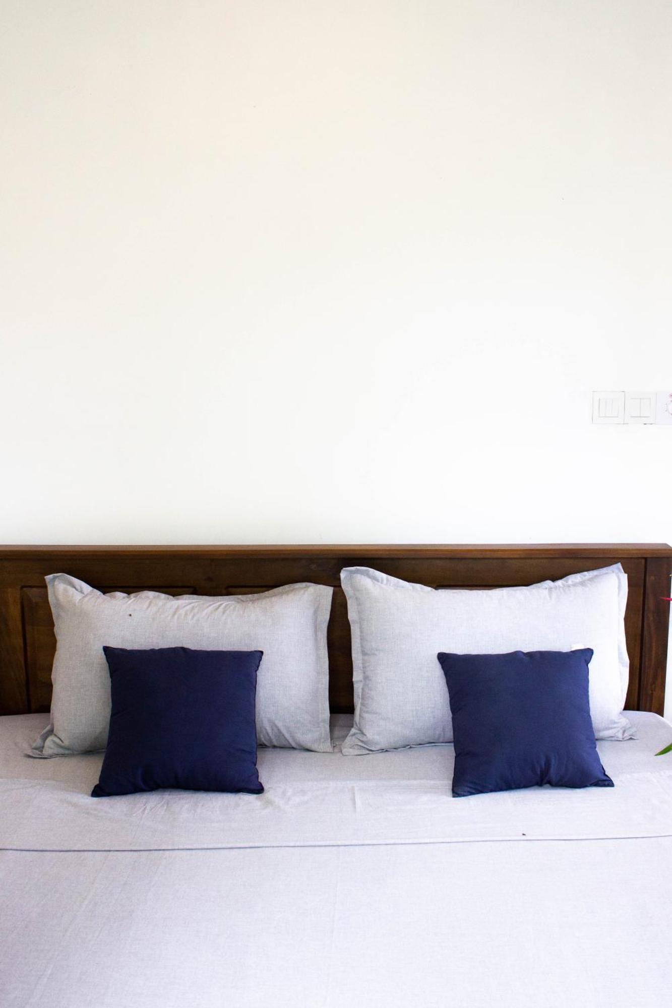 Uralsurf House Hotel เวลิกามา ภายนอก รูปภาพ