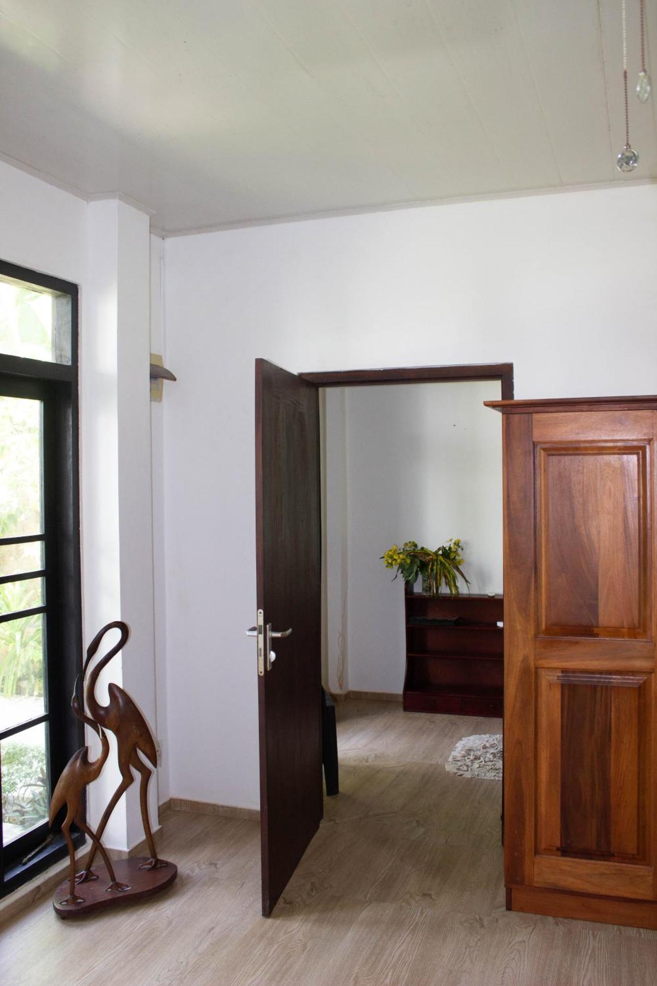Uralsurf House Hotel เวลิกามา ภายนอก รูปภาพ