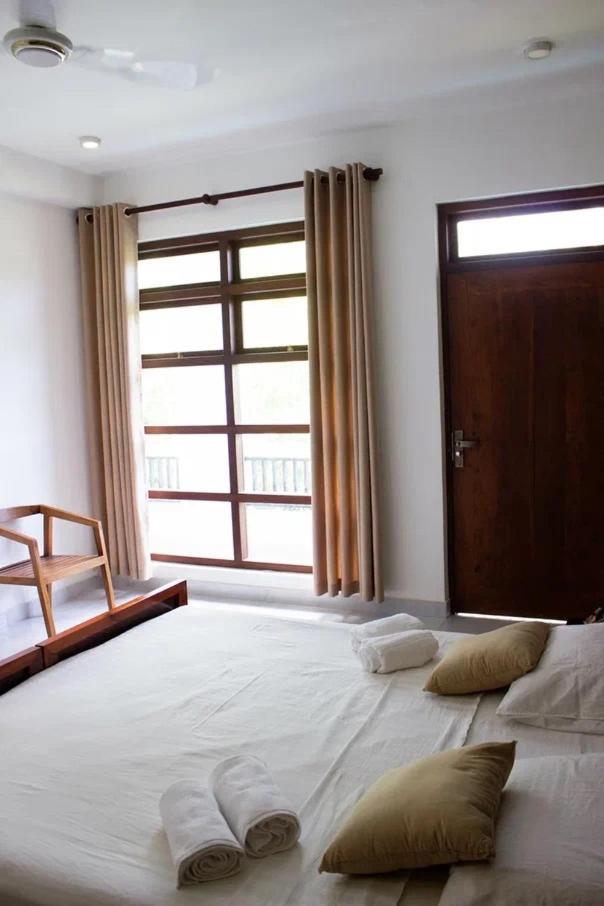 Uralsurf House Hotel เวลิกามา ภายนอก รูปภาพ
