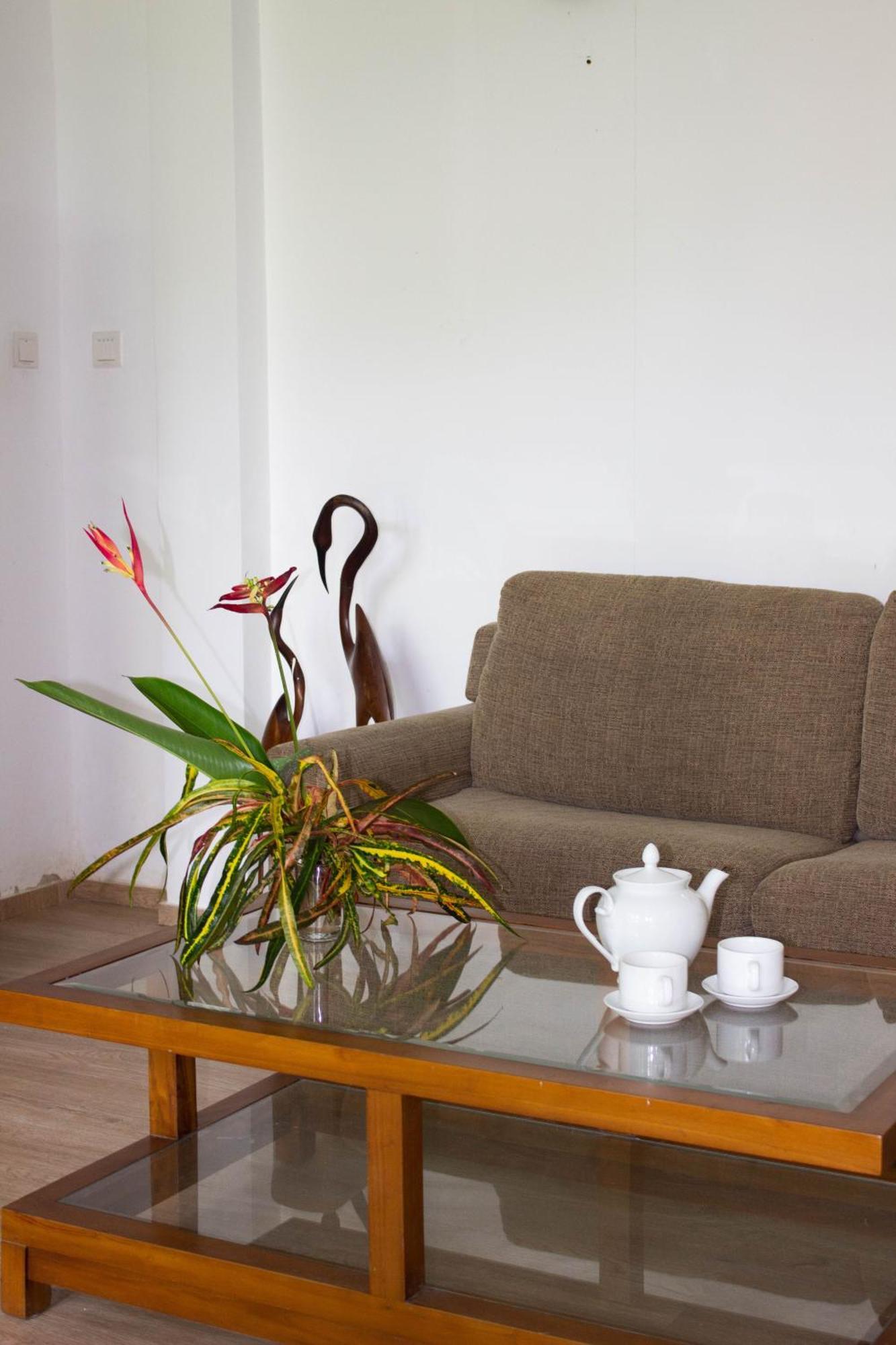 Uralsurf House Hotel เวลิกามา ภายนอก รูปภาพ